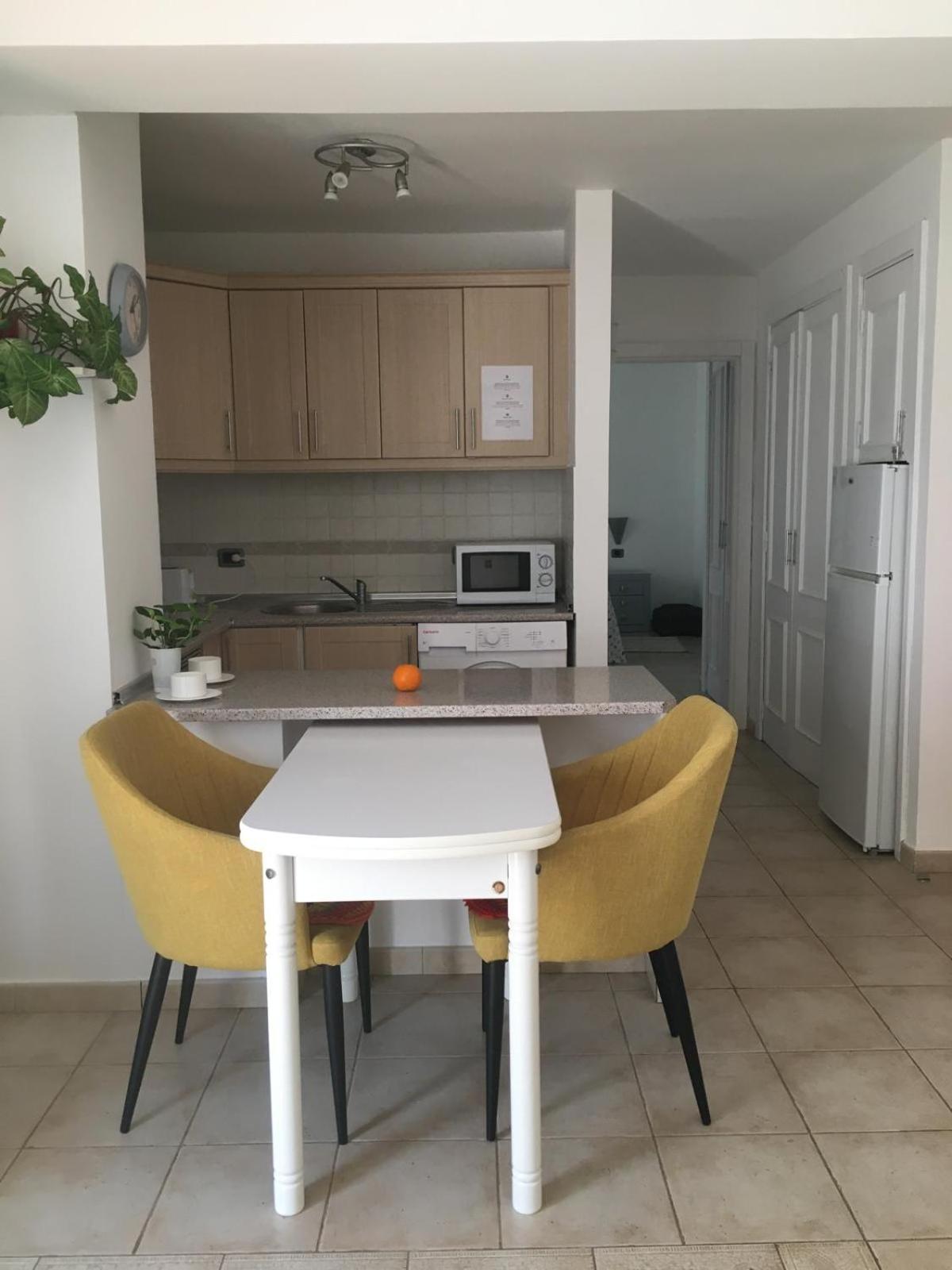 Apartamento Familiar Con Piscina Con Wi Fi En Los Cristianos Los Cristianos  Eksteriør billede