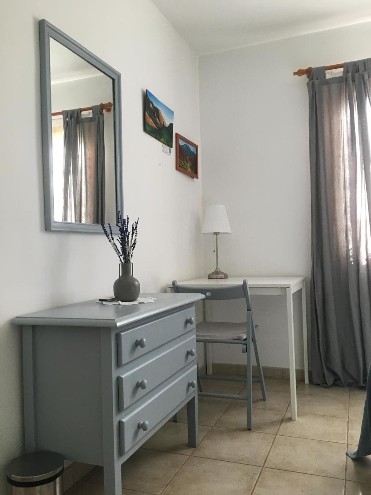 Apartamento Familiar Con Piscina Con Wi Fi En Los Cristianos Los Cristianos  Eksteriør billede